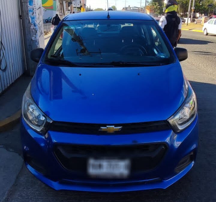 Recupera Policía Vial de Xoxo vehículo con reporte de robo