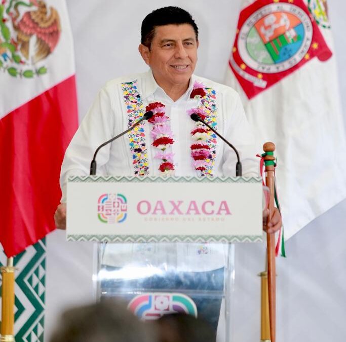 El Gobernador Salomón Jara Cruz hará propuestas de inversión en el Istmo a John Kerry