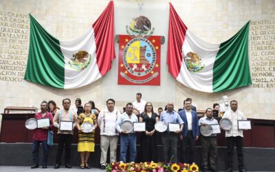 Congreso reconoce a comunidades de Oaxaca por su labor en defensa y cuidado del agua