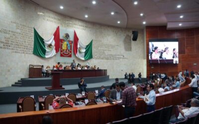 Liz Concha va por proteger derechos de las mujeres frente a recortes presupuestales