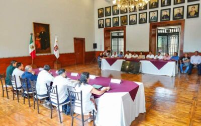 Realiza Gobierno de Oaxaca entrega formal de respuestas a pliego petitorio de la Sección 22 del SNTE