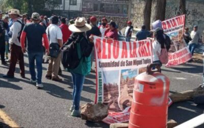 ¡Caos en la zona! Autopista México-Cuernavaca cerrada por bloqueo durante 8 horas