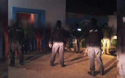 Liberan a 39 personas secuestradas en anexo de Sinaloa