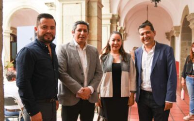 Reconoce Luis Alfonso Silva Romo aporte de la UABJO en favor de la educación