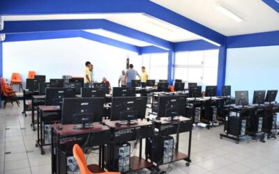 Rector de la UABJO inaugura tres subsedes del Istmo