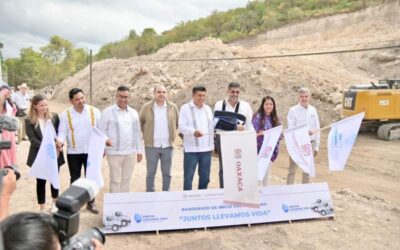 Arranca Gobierno estatal Juntos Llevamos Vida, distribución de agua potable para las familias oaxaqueñas