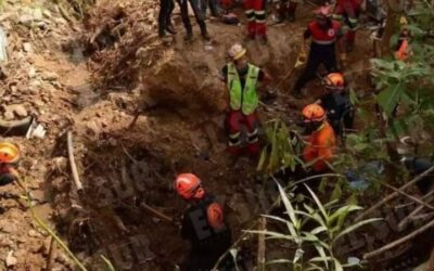 Familia muere sepultada tras deslave por huracán Otis en Acapulco, sobrevive solo el padre