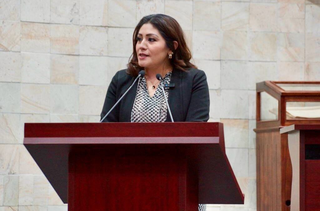 Desde el Congreso Liz Concha busca garantizar el desarrollo pleno de las juventudes oaxaqueñas