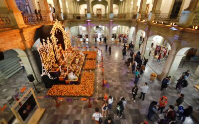 Maravilla Oaxaca con exhibición de altares y tapetes