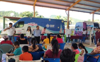 Brinda Caravana de Unidades de Cuidados DIF cerca de 8 mil atenciones de salud y servicios en la Costa