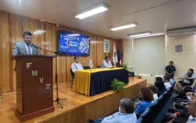 Rinde 1° informe director de veterinaria de la UABJO