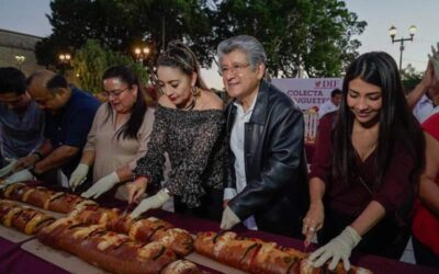 Llegan Reyes Magos a Plaza de la Danza de la mano del DIF Municipal