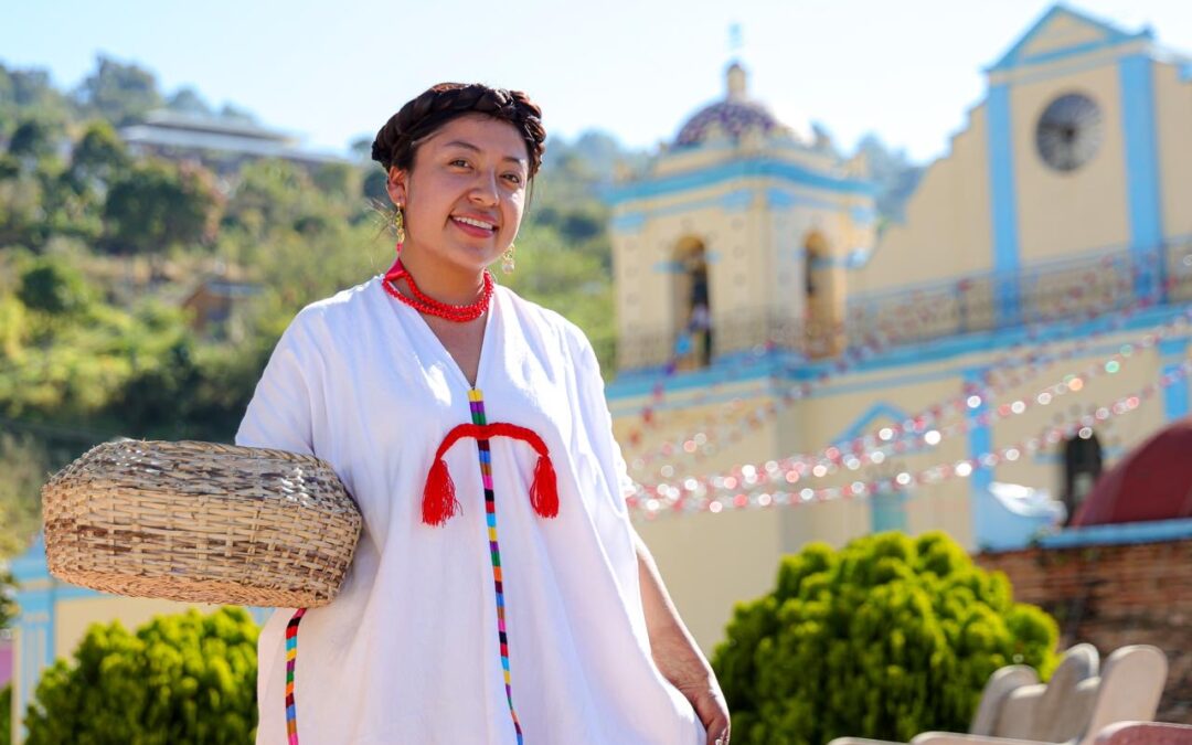 Pueblos de la Sierra de Juárez se hermanan en la segunda edición de la Guelaguetza Serrana