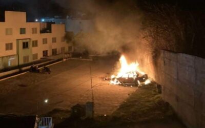 Sigue la violencia contra el transporte en Chilpancingo, Guerrero; ahora queman dos taxis