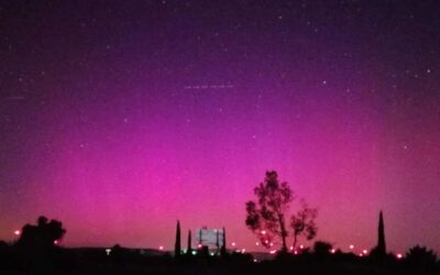 Aurora Boreal en el cielo de Baja California, reportan en redes sociales