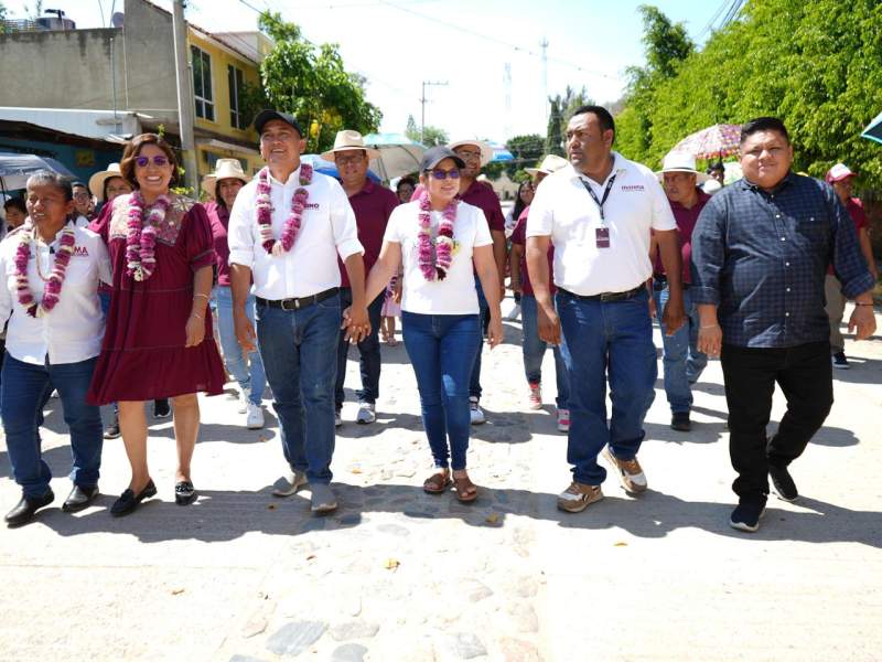Un honor recorrer Oaxaca y recibir el cariño y respaldo del pueblo: Nino Morales