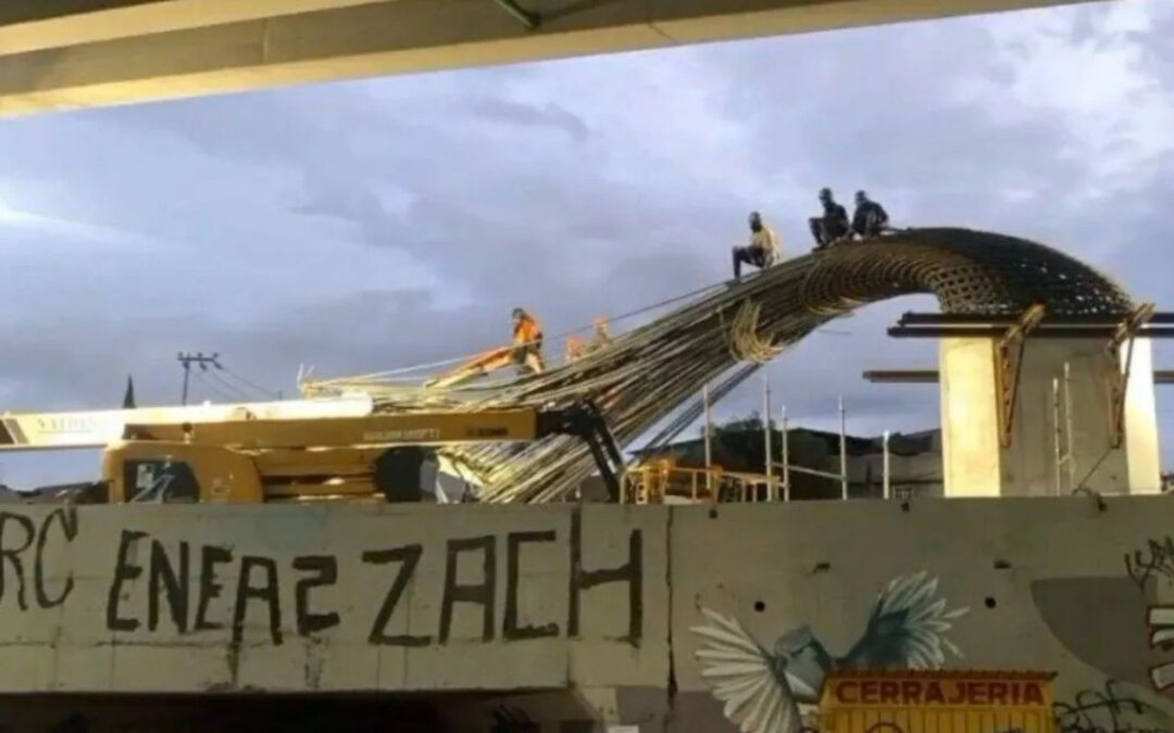 Se cae castillo de Trolebús Elevado Chalco-Santa Martha Acatitla