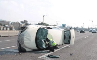 Vuelca camioneta en carretera a Tequila, deja tres muertos y seis lesionados