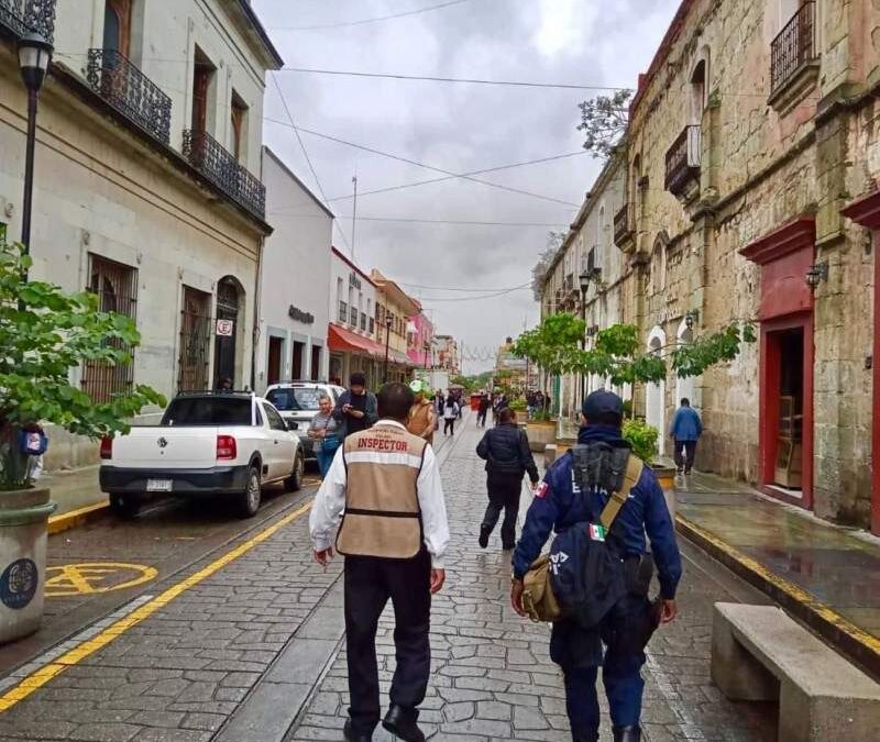 Operativos para retirar ambulantes del Centro Histórico serán permanentes