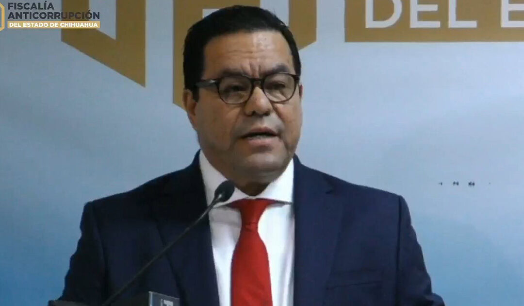 Fiscalía Anticorrupción de Chihuahua declara ‘prófugo de la justicia’ a Javier Corral