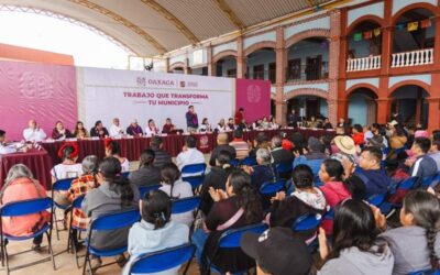 Invierte Gobierno de Oaxaca 9 mdp para educación, viviendas y salud de San Antonio Huitepec