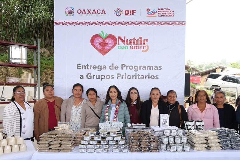 Con Programas a Grupos Prioritarios, el DIF Oaxaca mejora la calidad de vida de habitantes de la Sierra de Flores Magón