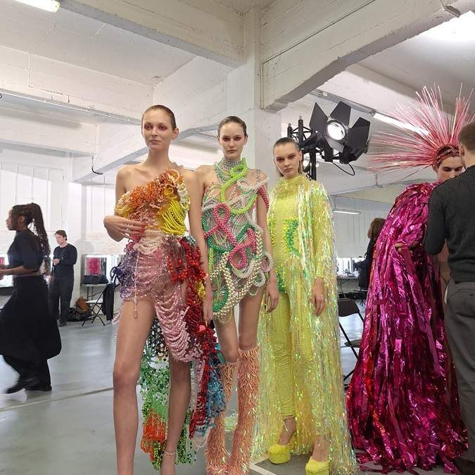 Estudiante de la UTVCO participa en la Semana de la Moda en París