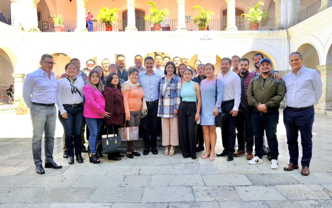 Concluye la tercera sesión del Comité Interno de Entrega-Recepción en Oaxaca de Juárez