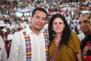 Emmanuel Navarro y Luisa María Alcalde