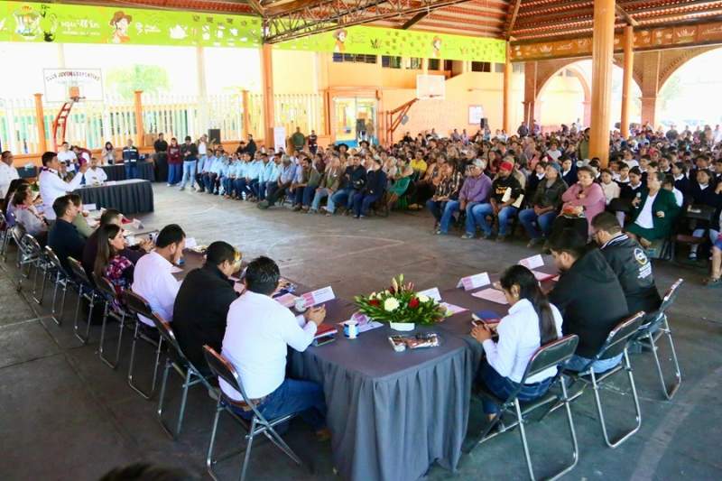 Con más de 11 mdp atiende Gobierno de Oaxaca las necesidades de Santa María Zoquitlán