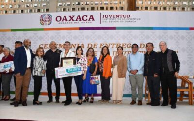 UABJO gana 7 premios de la juventud