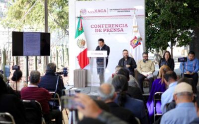 Propone Gobernador Salomón Jara justicia y revisión puntual de plazas suprimidas ante decreto