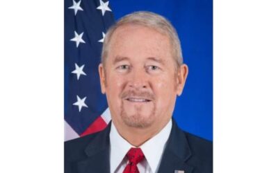 Trump nomina a Ronald Johnson como embajador de EU en México; es experto en seguridad e inteligencia militar