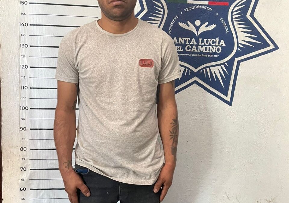 Filtros de seguridad de Santa Lucía del Camino detienen a ladrón de motocicleta oficial de agencia de Zaachila