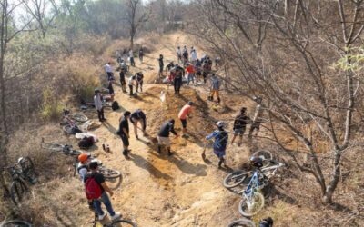 Se realiza Tequio vecinal en el Cerro del Fortín