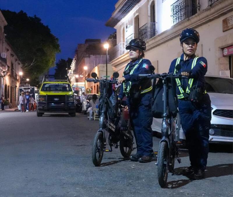 Refuerza Oaxaca de Juárez la seguridad vecinal con bicicletas eléctricas