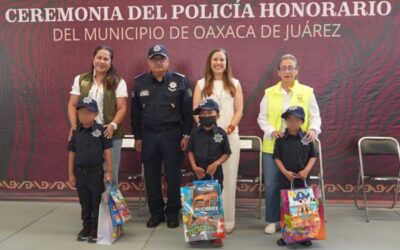 Secretaría de Seguridad Vecinal nombra a tres niños como Policías Honorarios