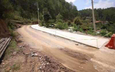 Beneficia Primavera Oaxaqueña con pavimento hidráulico a comunidad de la Sierra de Juárez