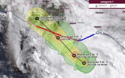 Huracán Erick categoría 1 se intensifica gradualmente, su centro se localiza frente a las costas de Oaxaca