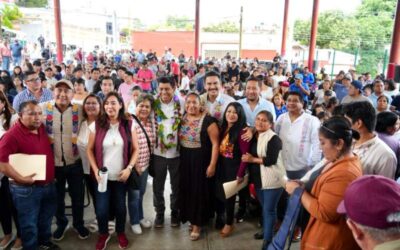 Ray Chagoya y Salomón Jara recorren agencias municipales con acciones que responden a las necesidades del pueblo