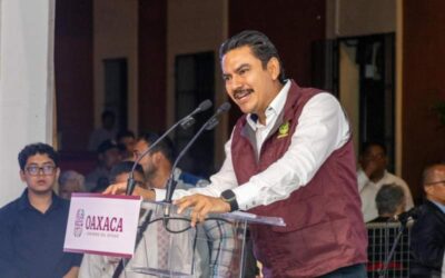 Con el programa Oaxaca Brilla se ilumina el ex convento de Santo Domingo de Guzmán