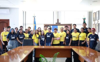 UABJO comparte diagnóstico del CIIT con jóvenes del programa “delfín”