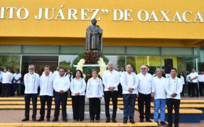 “Hagamos de la UABJO el epicentro de la sociedad oaxaqueña”: rector Cristian Carreño López