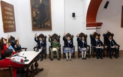 Juventud oaxaqueña toma la palabra en el Cabildo Juvenil 2025