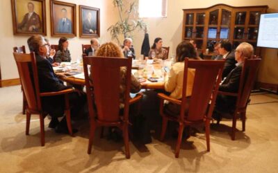 Se reúne la presidenta de la Cámara de Diputados con la Asociación de Bancos de México; se busca mejores servicios para los ahorradores y ofrecer certeza jurídica a inversionistas
