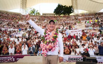 NO TENGO DERECHO A FALLARLES, EXCLAMA NINO MORALES, AL RENDIR CUENTAS AL PUEBLO DE OAXACA