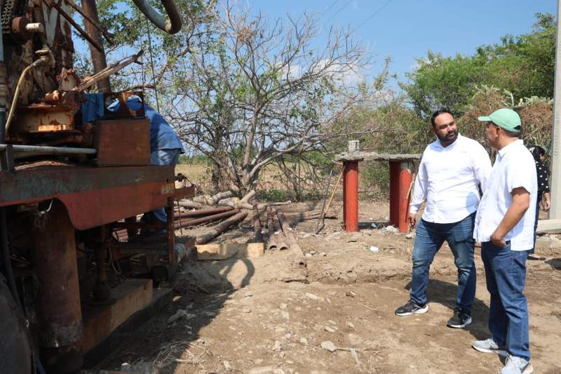 nino-morales-destaca-inicio-de-perforacion-de-cuatro-pozos-de-agua-potable-en-salina-cruz