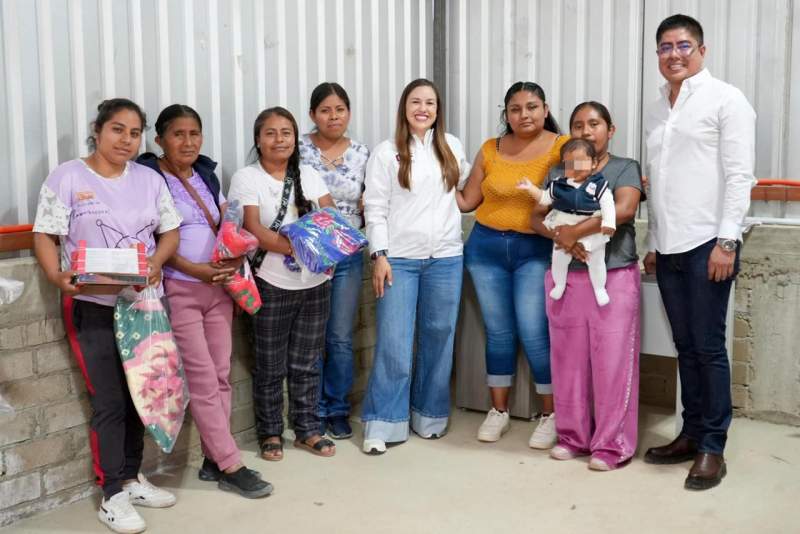 dif-municipal-de-oaxaca-de-juarez-lleva-cobijando-corazones-a-santa-rosa-panzacola