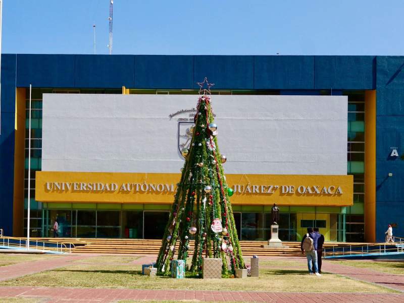 Periodo vacacional para comunidad de la UABJO inicia mañana 18 de diciembre