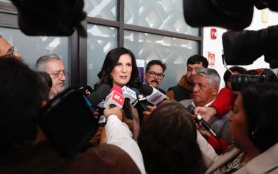 Se reúne Kenia López Rabadán con productores para abordar ley de aguas; el proceso legislativo aún no termina, afirma